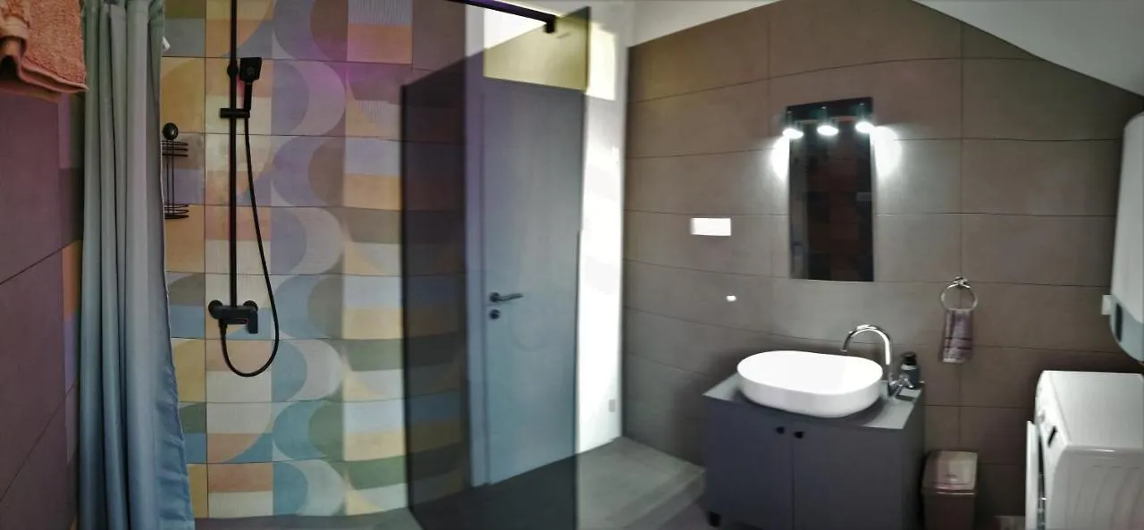 Apartment Nimaro Apartman, Okrug Gornji Trogir