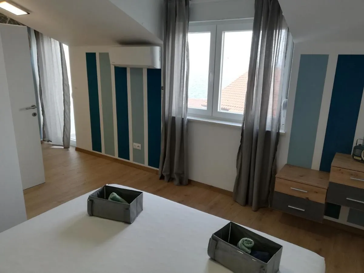 Nimaro Apartman, Okrug Gornji Trogir 0*,