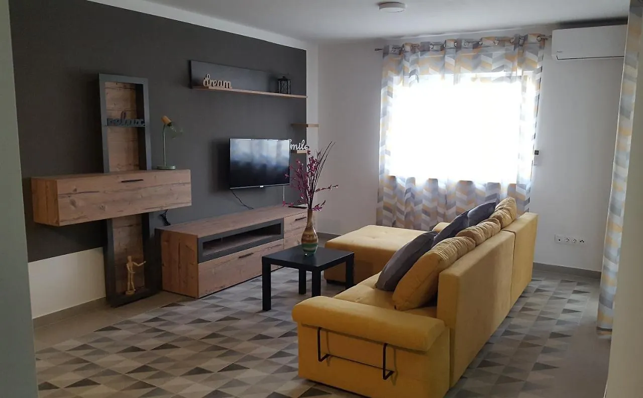 Nimaro Apartman, Okrug Gornji Trogir